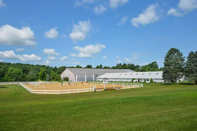Shallowbrook Equestrian Center, LLC