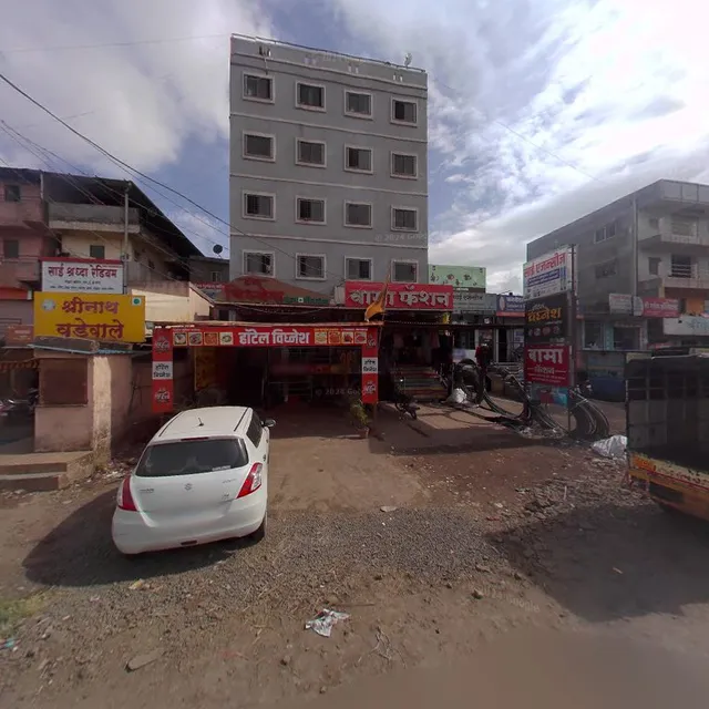 Royal Restro and Bar