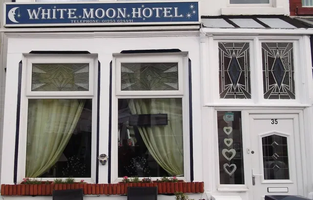 White Moon Hotel