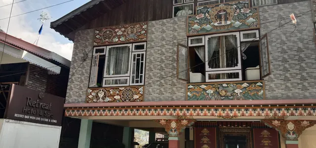 Retreat Hotel & Spa
