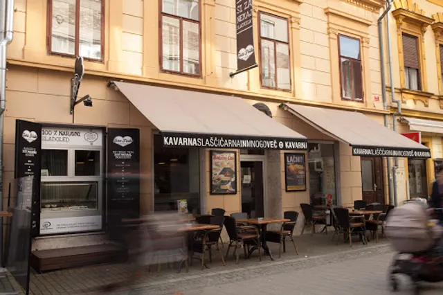 Q :: qulto Slovenska