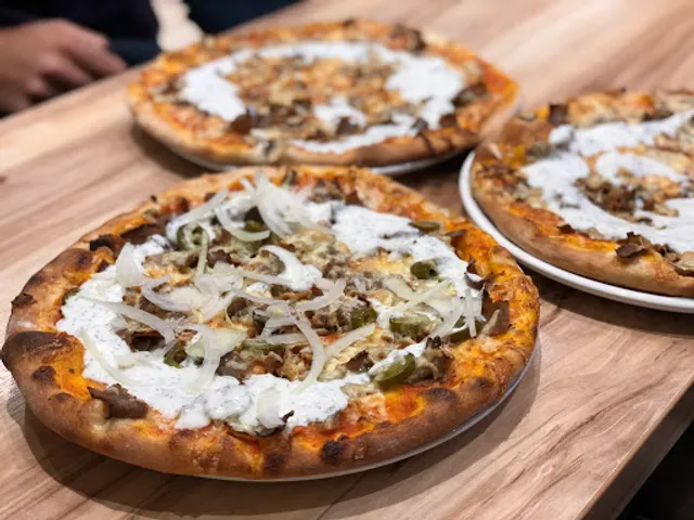 Memo's Döner & Pizzeria