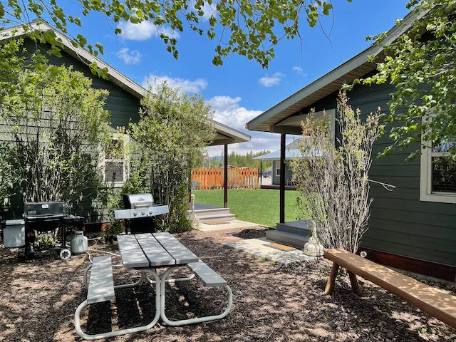 Pinedale Cozy Cabins