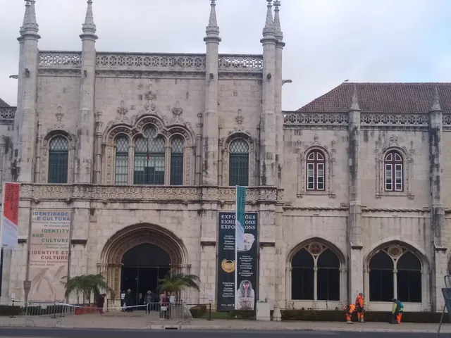 123 Ambassador Hostel