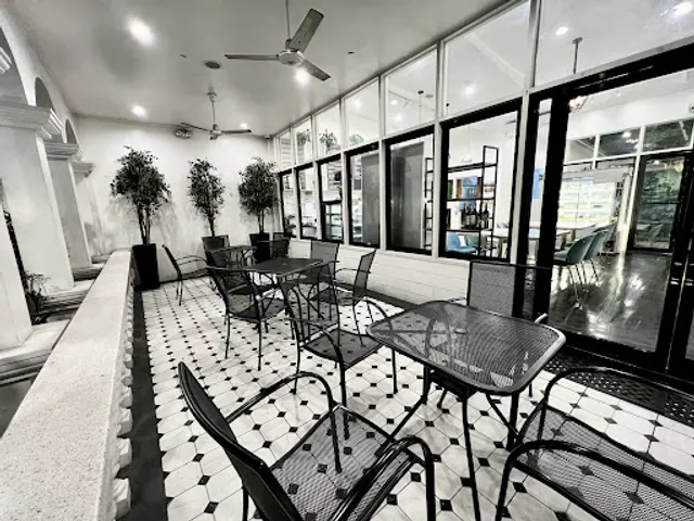 6th Republic Cafe and Restaurant