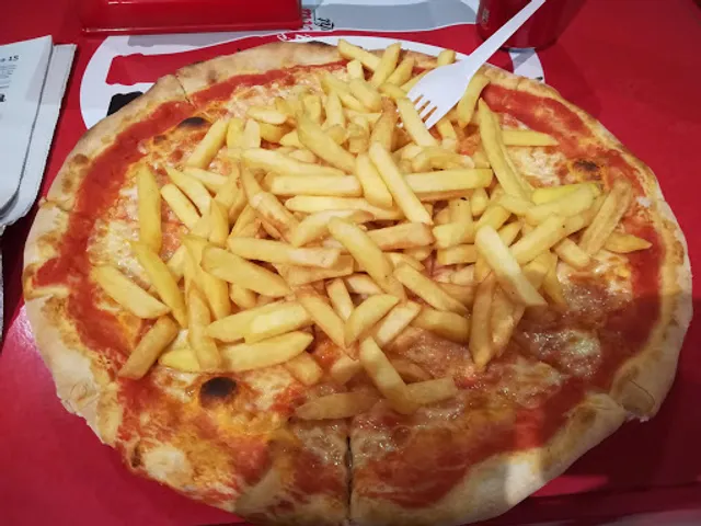 Pizzeria Pizza Pazza