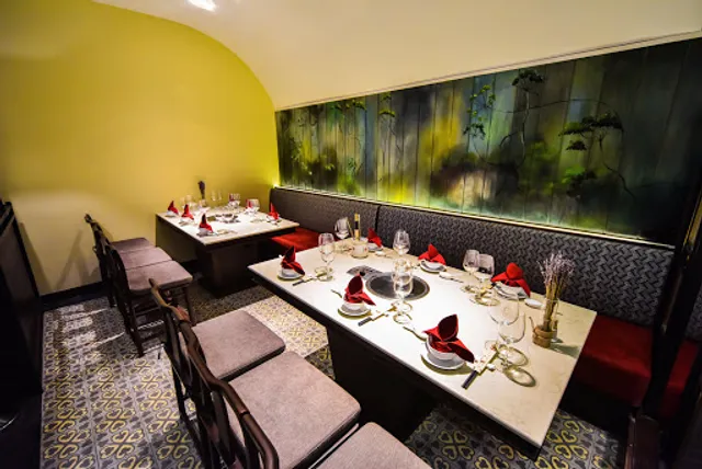 Ashima Mushroom Hotpot