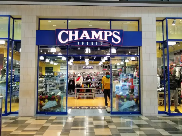 Champs Sports