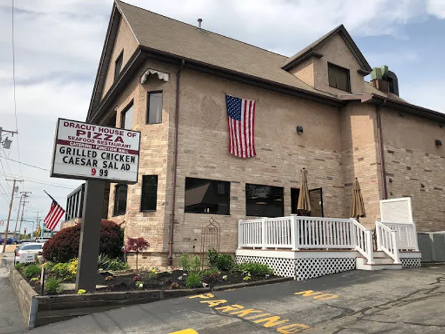 Dracut House of Pizza & Seafood