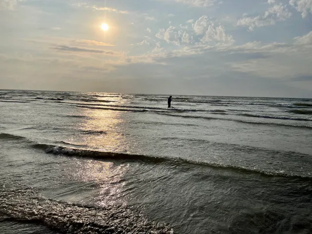 Salt Cedar Avenue Beach Access Point #36