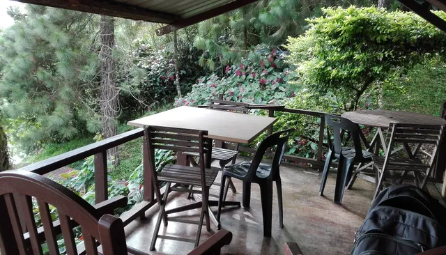 OYO Home 90430 Mountain Resthouse