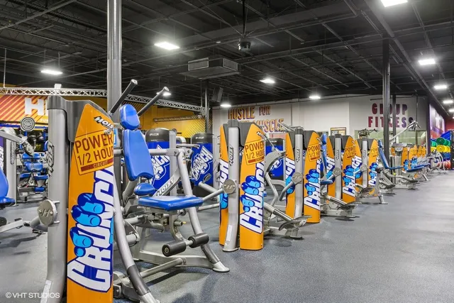 Crunch Fitness - Countryside