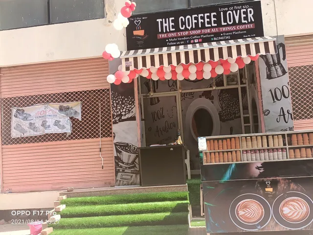 The coffee lover cafe