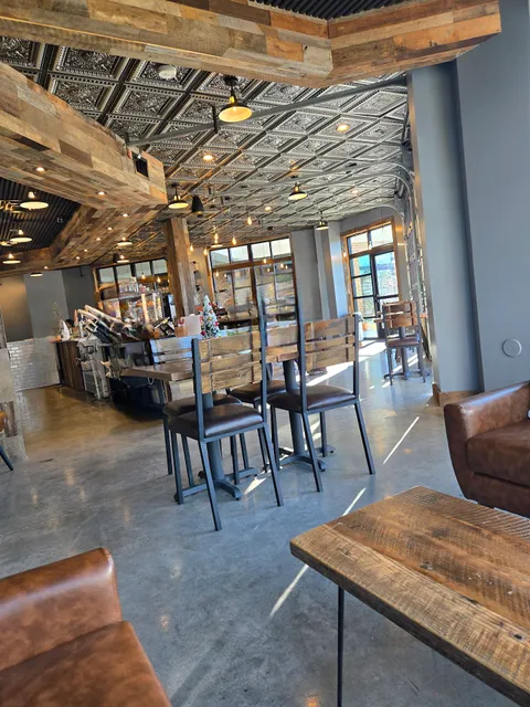 Foxtail Coffee - Promenade at Winterfield