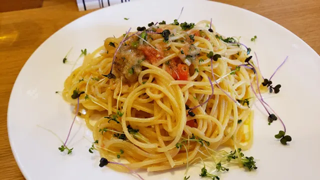 クッチーナ ハットリ