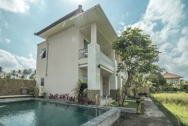 Putih D’Carik Ubud