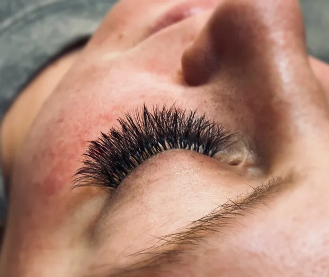 Glow Beauty Bar, LLC