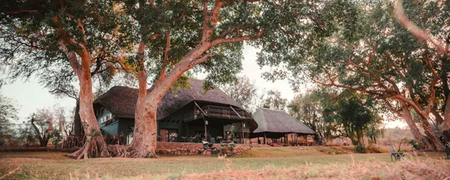 Maninghi Lodge