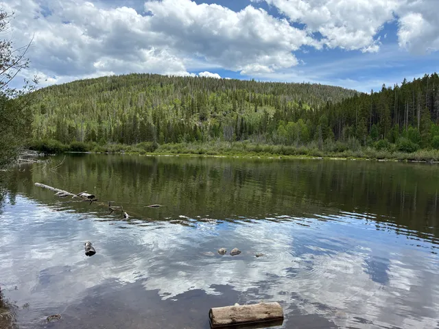 Rainbow Lake and Peaks Trailhead
