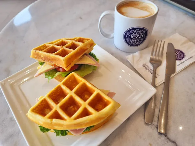 Mezzo สาขา รพ. ไทยนครินทร์