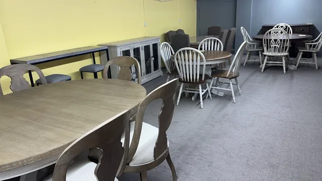 Premier Furniture (formerly Williams Furniture Co)