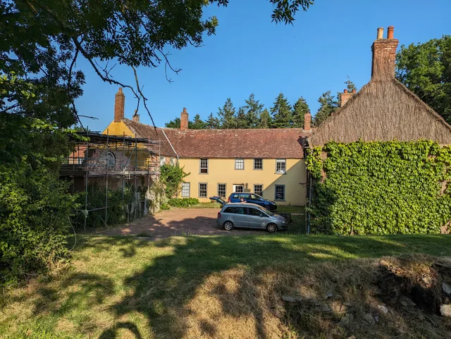 Blue Door Holiday Cottages at Sherwood