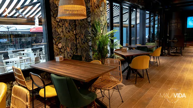 Malavida Coffee Food & Drink