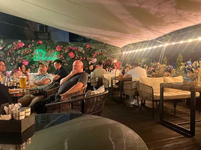 Trendy лаундж-бар