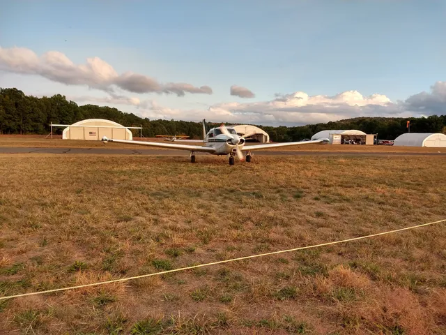 Simsbury Airport