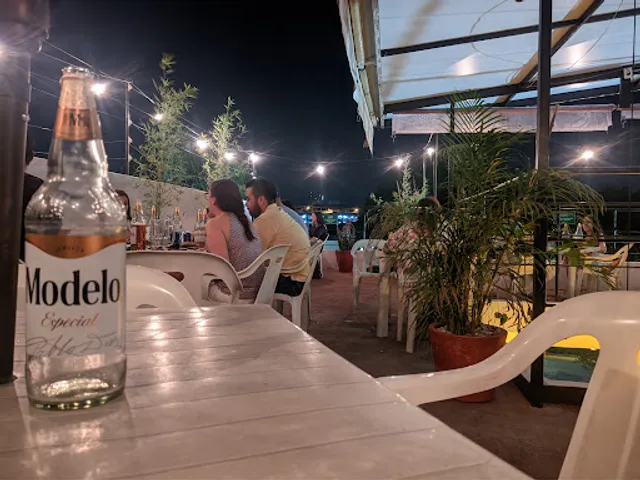 1000 Caguamas Chapalita