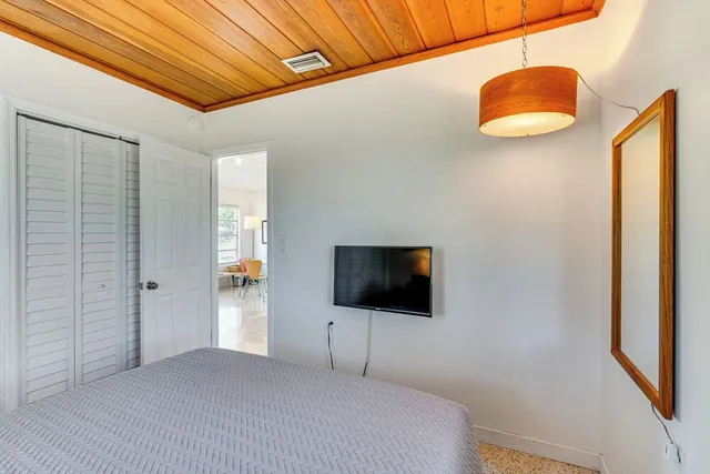 3 Mi to Englewood Beach: Home w/ Patio & BBQ