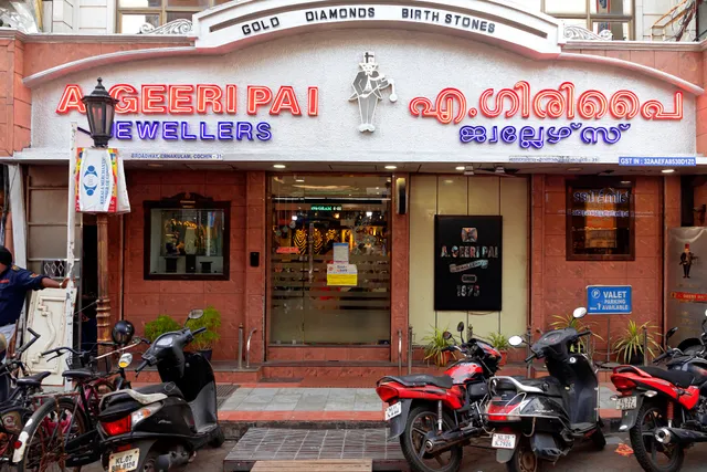 AGeeripai Jewelers