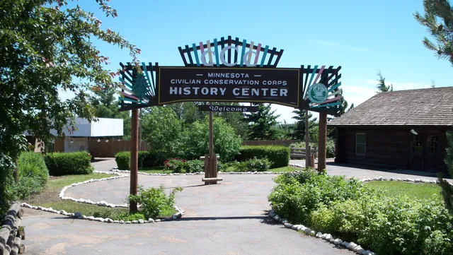 Minnesota Discovery Center Gift Shop