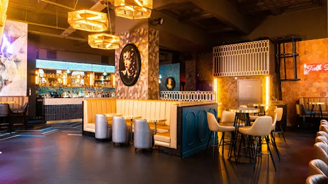 Dirty Martini - Cocktail Bar in Bristol