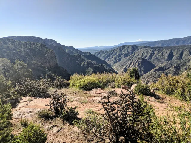 Canyon Rim Trailhead