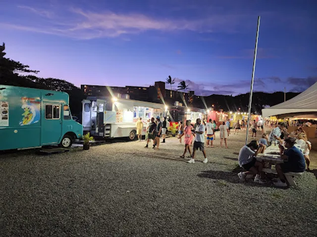 Honoapiilani Food Truck Park