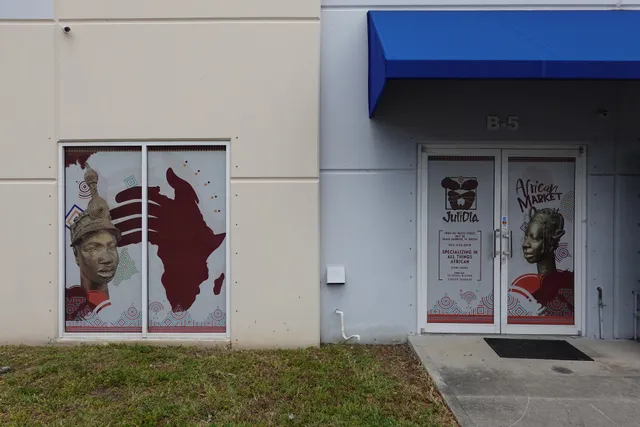 Juliola African Marketplace