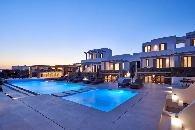 Ionic Suites - Mykonos