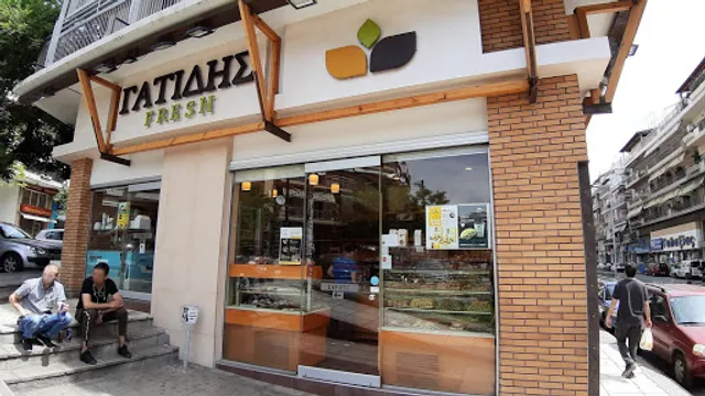 Γατίδης Fresh