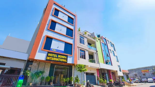 FabHotel Bohra International