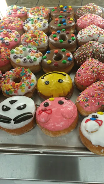 Angel Donuts (PANAMA LANE)