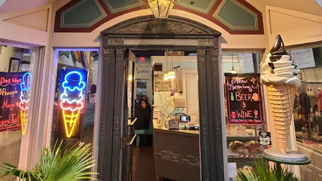 Island Time Ice Cream & Frozen Yogurt