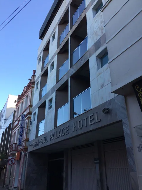 Hotel Gira-Sol Palace