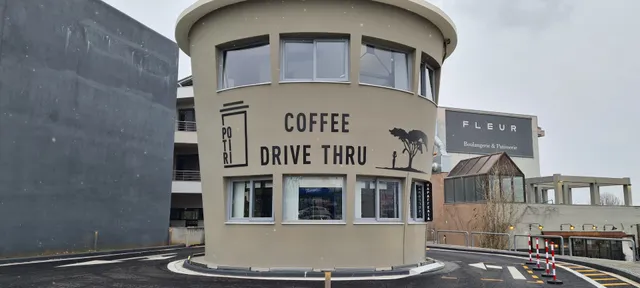 Potiri Drive-thru