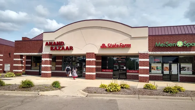 Pande Grocers Canton