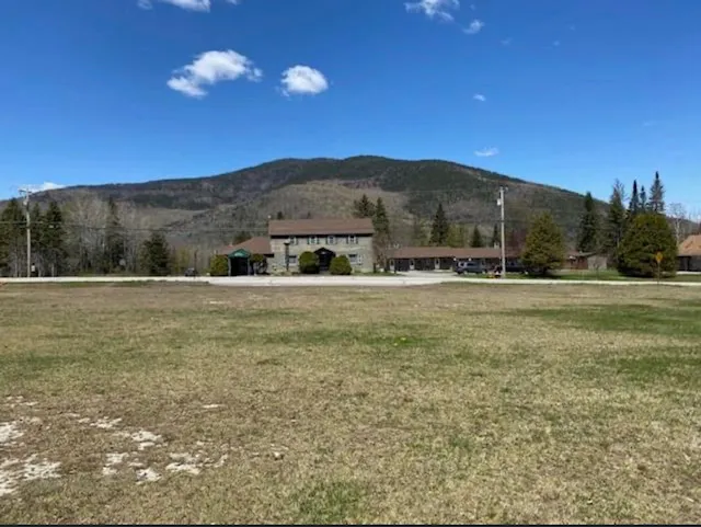 Northern Comfort Motel