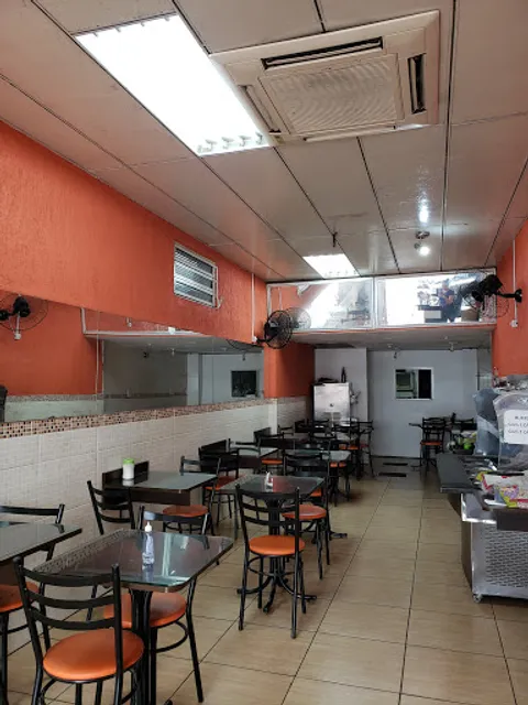 RESTAURANTE E CAFÉ LAIMER