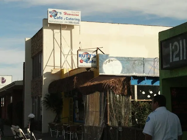 Rutt's Hawaiian Cafe & Catering West LA