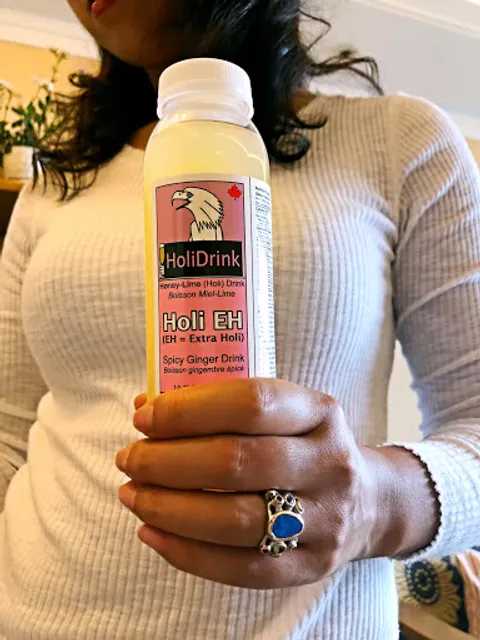 HoliDrink Cafe & Commissary Kitchen