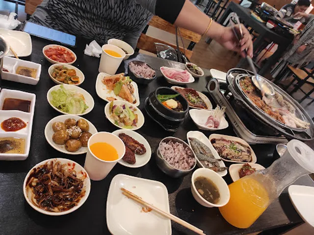 Mukbang Korean Fusion Grill & Bar